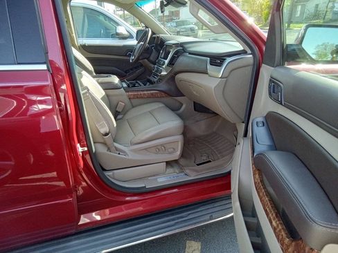 Used 2015 Chevrolet Suburban LTZ AWD/4WD image 11