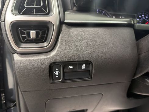 Used 2022 Kia Sorento S w/ Panoramic Sunroof Package image 23