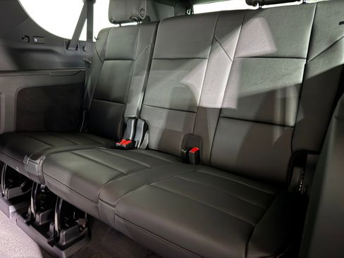 New 2025 Cadillac Escalade ESV Luxury image 45