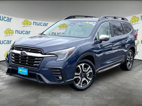Used 2023 Subaru Ascent Limited w/ Technology Package image 3