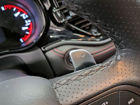 Used 2025 Dodge Durango GT image 17