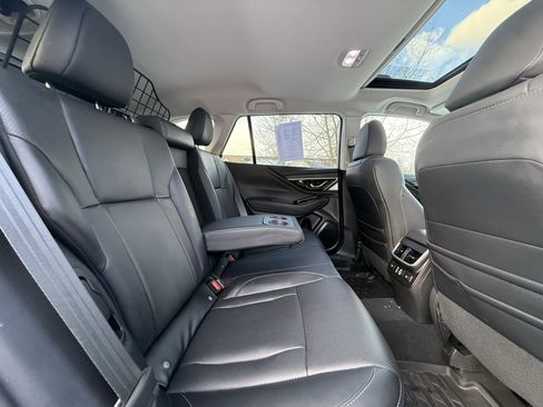 Used 2025 Subaru Outback Touring image 32