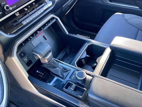 Used 2022 Toyota Tundra SR5 image 15