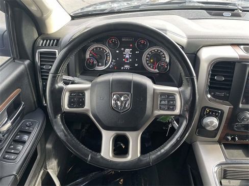 Used 2019 RAM 1500 Laramie image 8