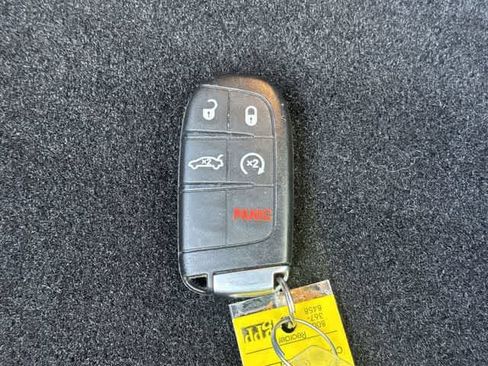 Used 2022 Dodge Challenger GT RWD image 28