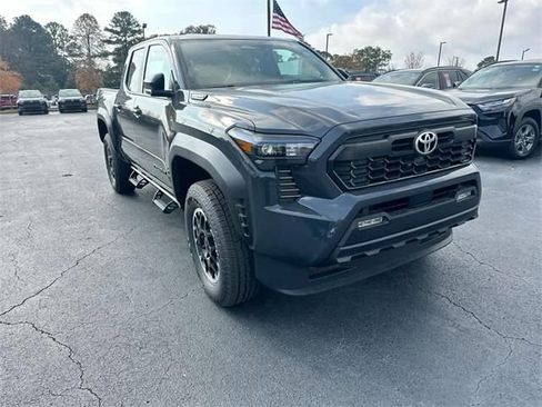 New 2025 Toyota Tacoma TRD Off-Road image 11