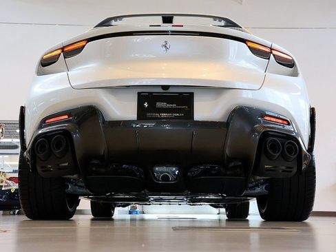 Certified 2025 Ferrari Purosangue AWD/4WD image 85