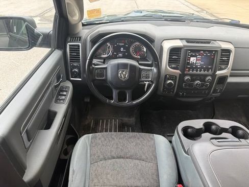 Used 2019 RAM 1500 Big Horn AWD/4WD image 12