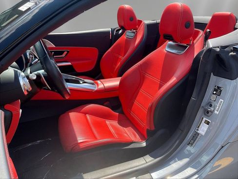 Used 2022 Mercedes-Benz SL 63 AMG 4MATIC image 19