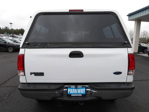 Used 2003 Ford F350 Lariat image 4