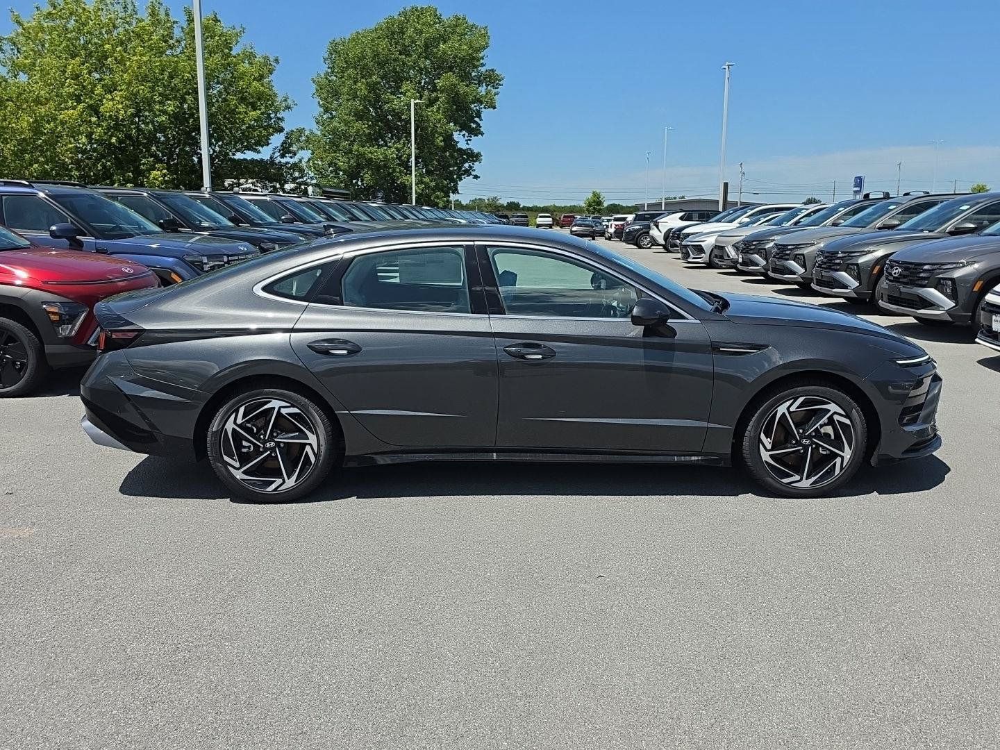 New 2026 Hyundai Sonata SEL AWD/4WD image 8