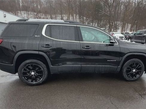 Used 2023 GMC Acadia SLT image 9