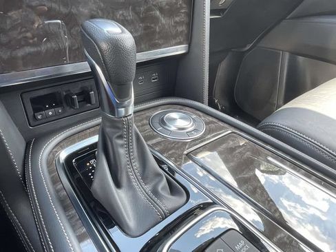 Used 2023 Nissan Armada Platinum w/ Captain's Chairs Package RWD image 29