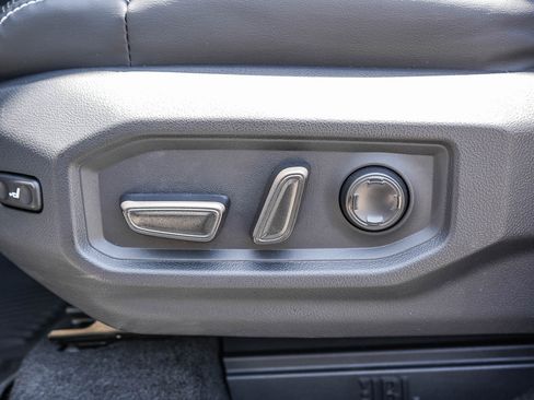 Used 2023 Toyota Sequoia Capstone AWD/4WD image 21