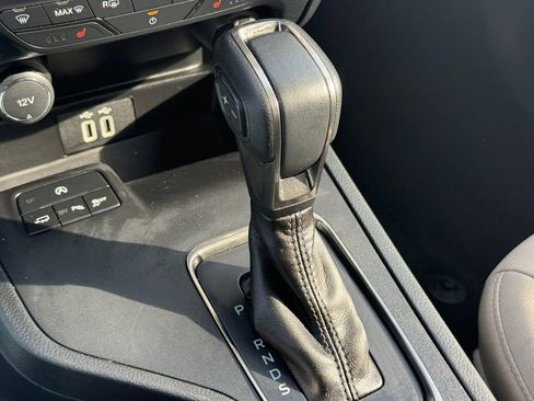 Used 2019 Ford Ranger XLT w/ Equipment Group 302A Luxury image 22