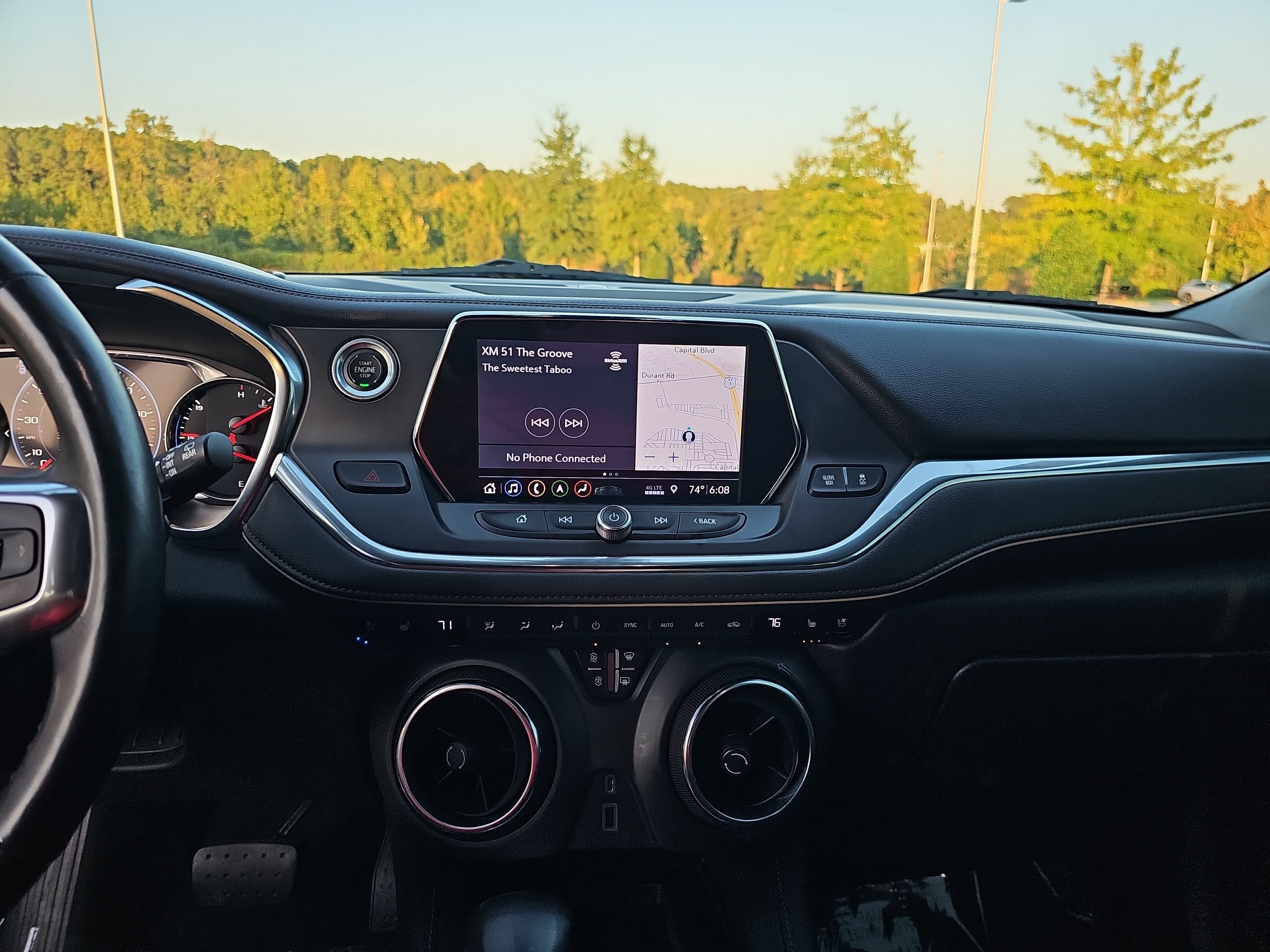 Used 2019 Chevrolet Blazer Premier w/ Driver Confidence II Package AWD/4WD image 21