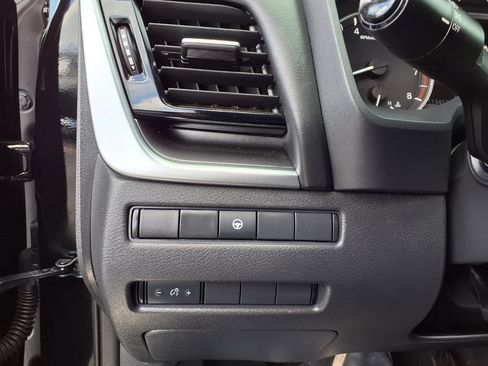Used 2021 Nissan Rogue SV AWD/4WD image 17