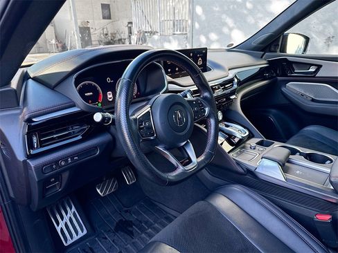 Used 2022 Acura MDX A-Spec image 10