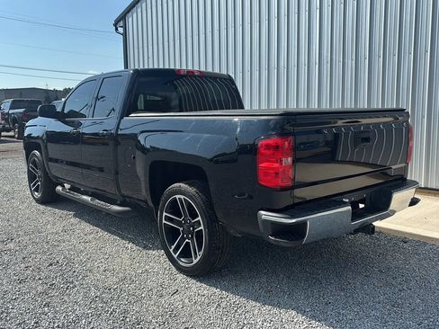 Used 2017 Chevrolet Silverado 1500 LT w/ LPO, Black Pack AWD/4WD image 3