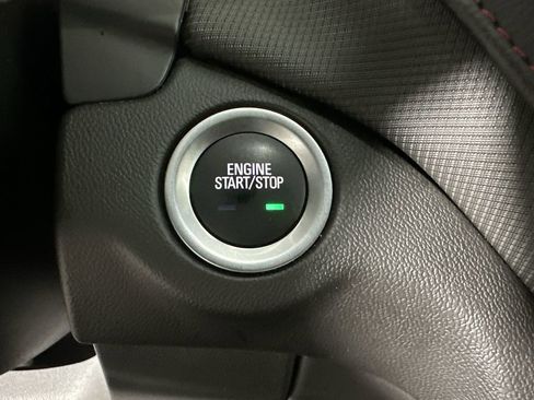 Certified 2023 Chevrolet Equinox RS AWD/4WD image 18