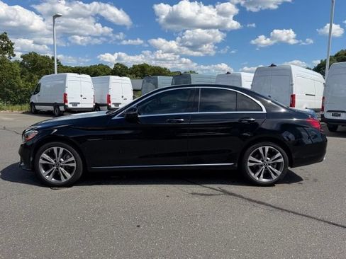Used 2021 Mercedes-Benz C 300 4MATIC Sedan image 4