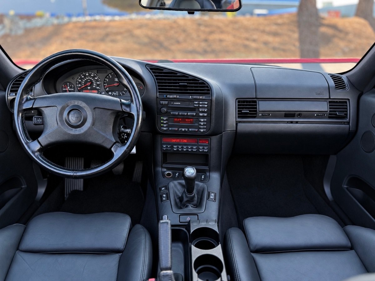 Used 1997 BMW M3 Coupe RWD image 25