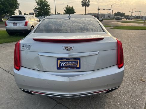 Used 2017 Cadillac XTS Luxury image 5