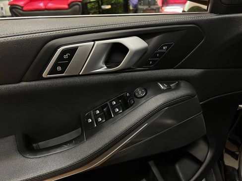 Used 2019 BMW X5 xDrive40i w/ Convenience Package image 28