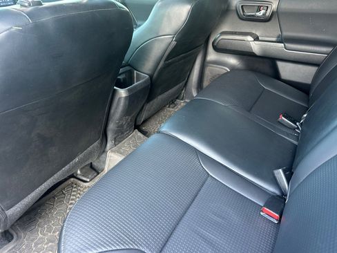 Used 2020 Toyota Tacoma TRD Pro AWD/4WD image 14