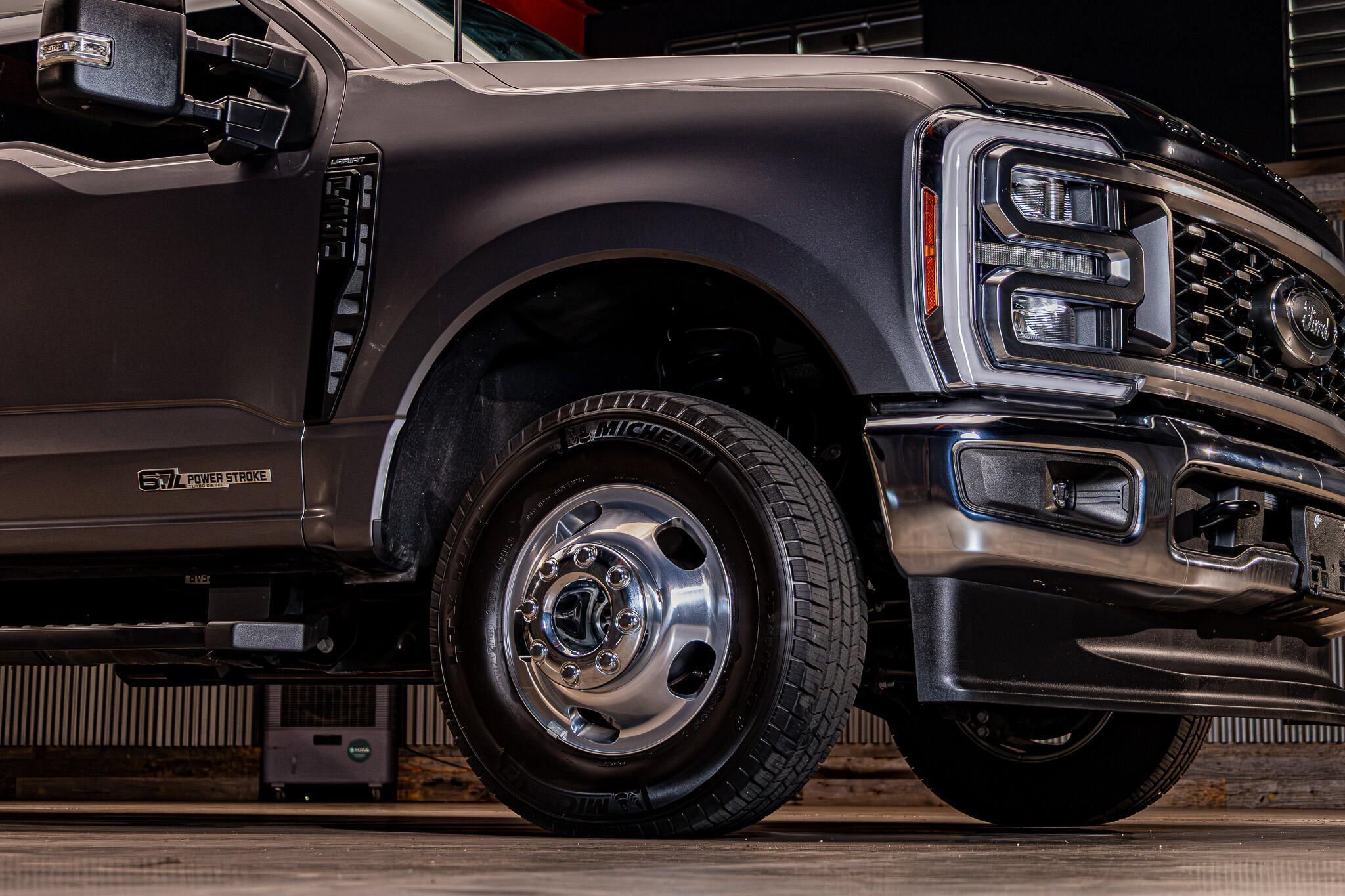 Used 2025 Ford F350 Lariat AWD/4WD image 12