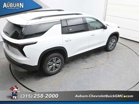 New 2026 Chevrolet Traverse LT image 31