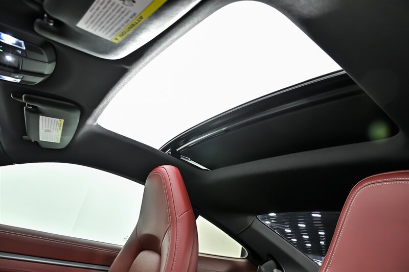 Used 2020 Porsche 911 Carrera S RWD image 18