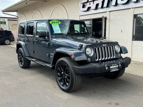 Used 2018 Jeep Wrangler Unlimited Sahara w/ Connectivity Group image 1