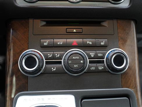 Used 2012 Land Rover Range Rover Sport HSE LUX image 21