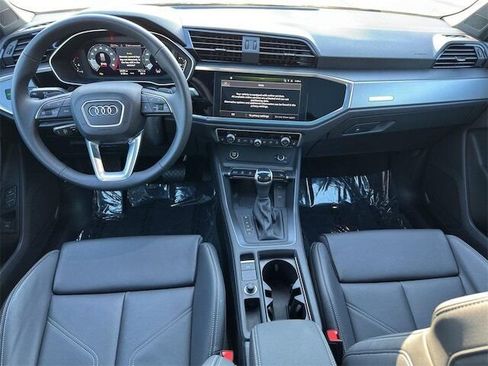 Used 2024 Audi Q3 2.0T Premium w/ Convenience Package AWD/4WD image 14