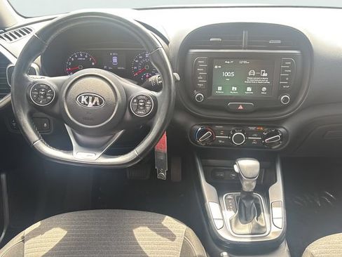 Used 2021 Kia Soul GT-Line FWD image 18
