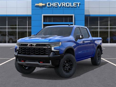 New 2026 Chevrolet Silverado 1500 ZR2 image 6