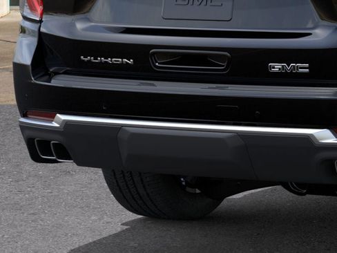 New 2026 GMC Yukon XL Denali w/ Sun & Power Step Package AWD/4WD image 14