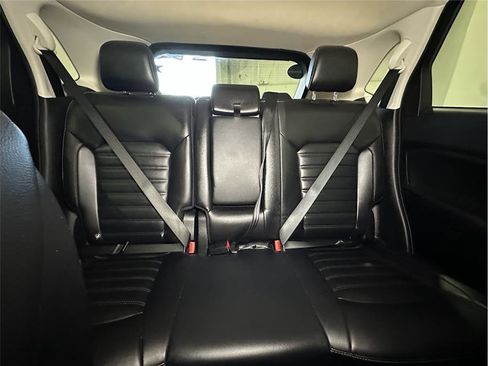 Used 2022 Ford Edge SEL image 31