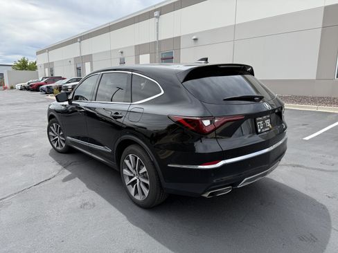 Used 2025 Acura MDX w/ Technology Package AWD/4WD image 4