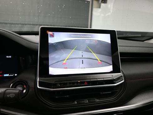 Used 2022 Jeep Compass Trailhawk w/ Trailhawk Elite Group image 13