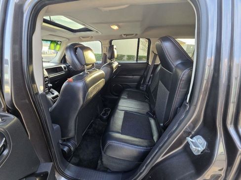 Used 2017 Jeep Patriot 4WD image 18