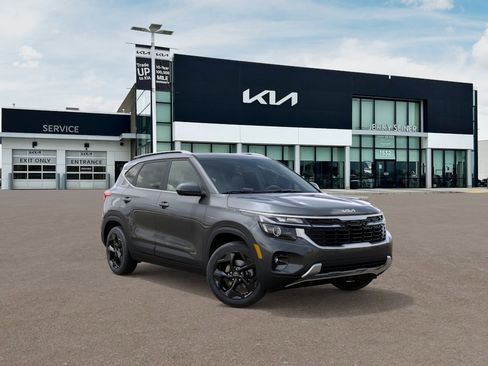 New 2026 Kia Seltos EX FWD image 9