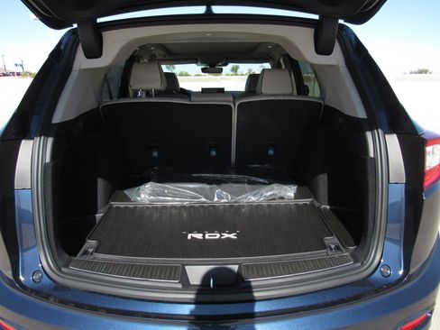 New 2026 Acura RDX SH-AWD w/ Advance Package image 13