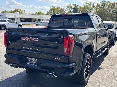New 2026 GMC Sierra 1500 AT4 w/ AT4 Premium Package AWD/4WD image 11