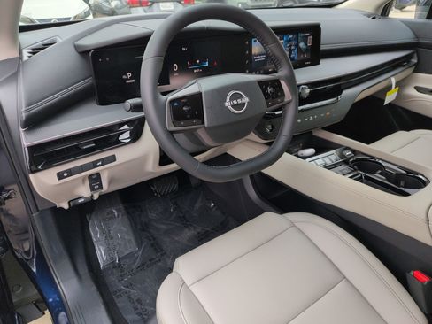 New 2026 Nissan Murano SV AWD/4WD image 2