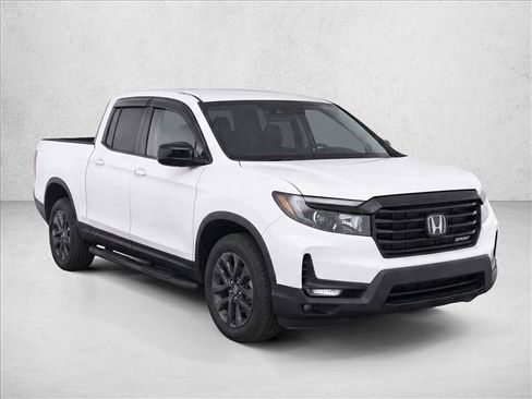 Used 2021 Honda Ridgeline Sport image 3