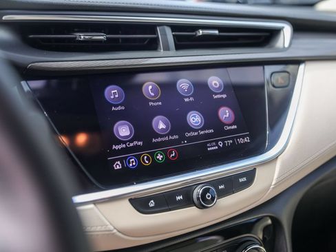 Used 2022 Buick Encore GX Essence w/ Experience Buick Package FWD image 18