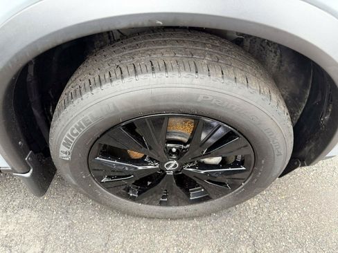 Used 2023 Nissan Rogue SV w/ SV Premium B Package AWD/4WD image 6