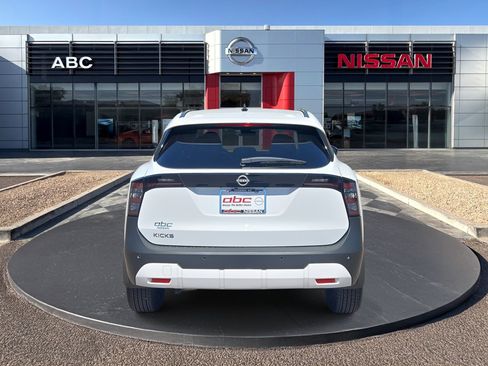 New 2026 Nissan Kicks SV FWD image 6